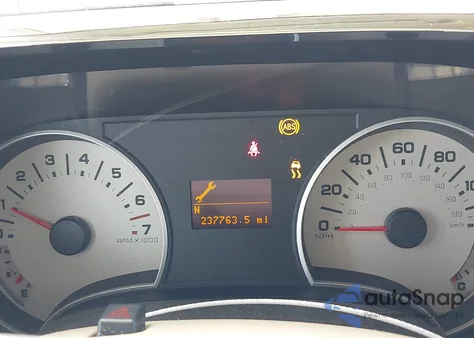 2006 Ford Explorer Eddie Bauer z USA, uszkodzony, nr VIN 1FMEU74836UA81804